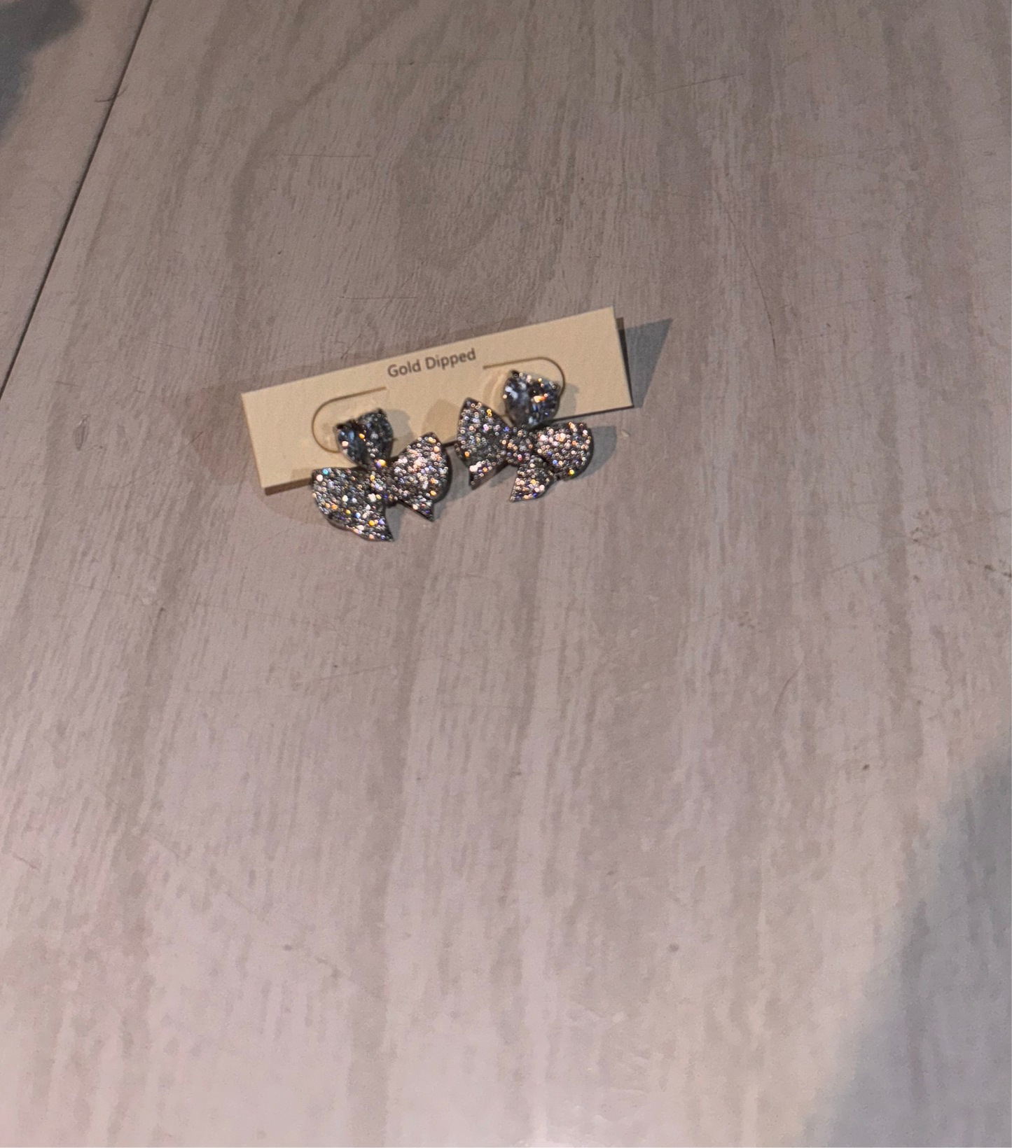 ARETE BOW CRYSTAL