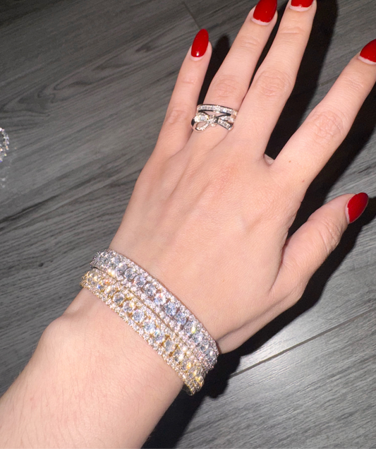 PULSERA EMI
