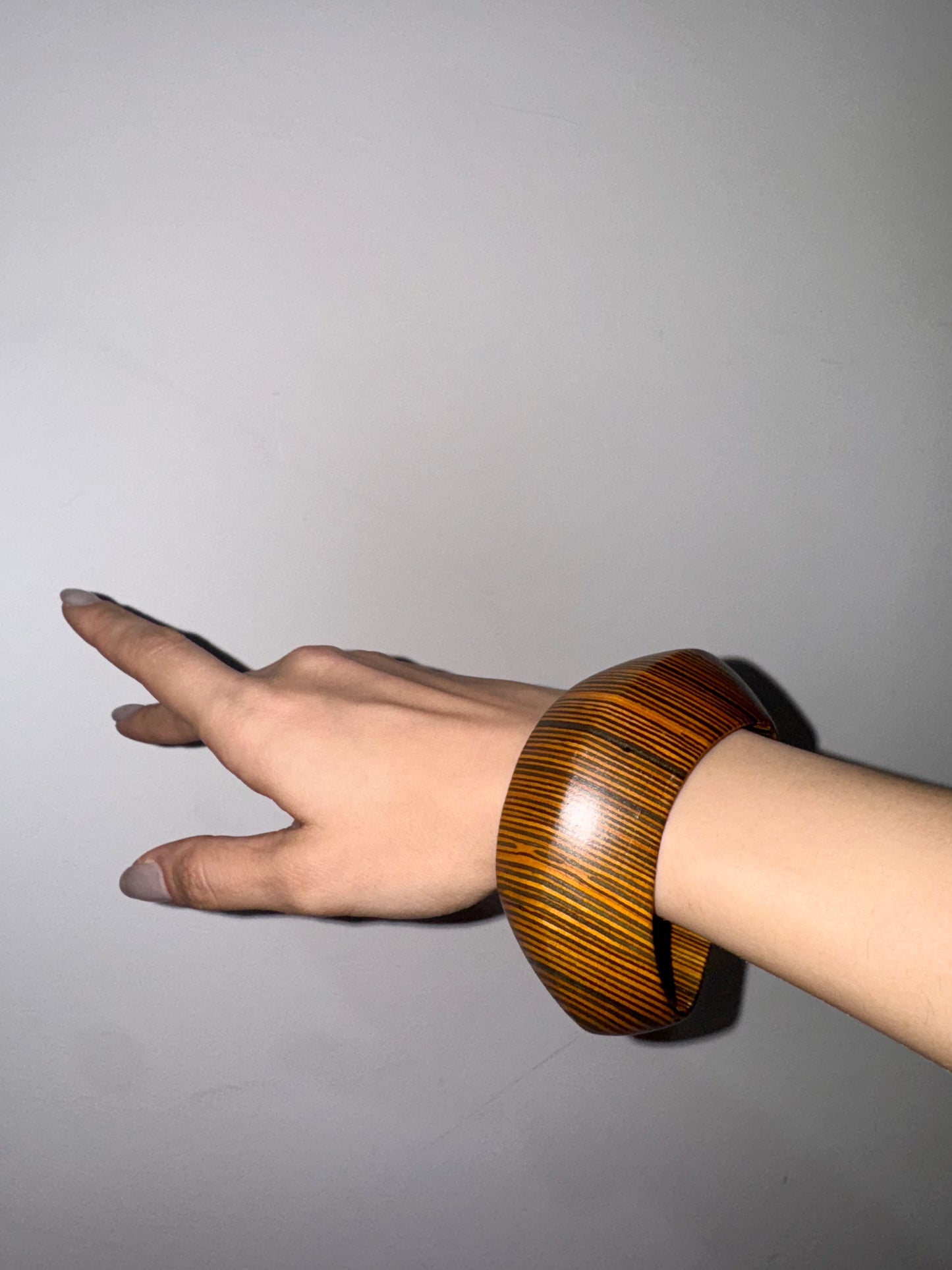 PULSERA WOODS