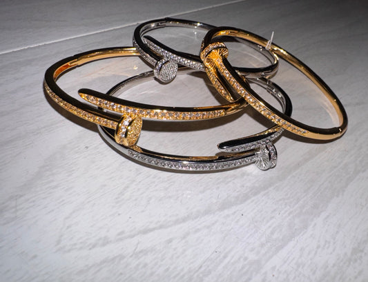 PULSERA CLOU