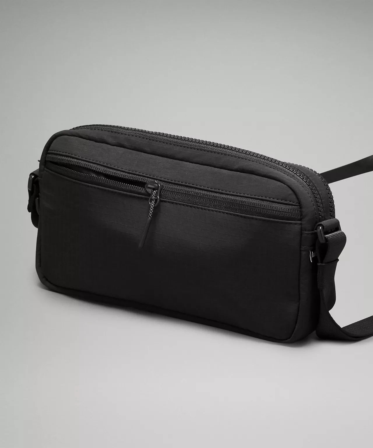 MULTIPOCKET BAG