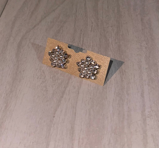 ARETE VIVIE